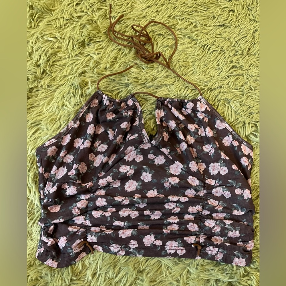 small mesh crochet style top with yarn